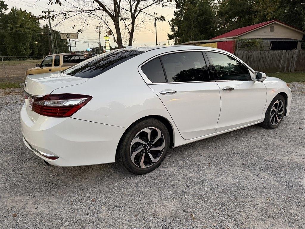 Honda Accord Sedan EX-L V6 Auto w/Navi & Honda Sensing 2017