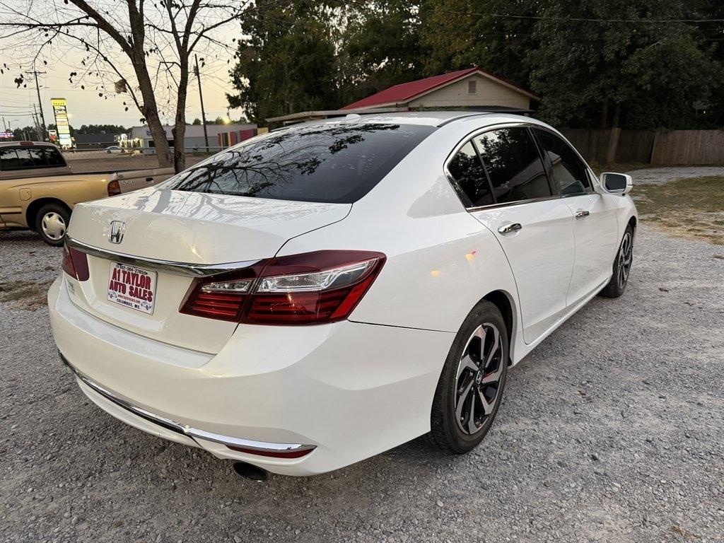 Honda Accord Sedan EX-L V6 Auto w/Navi & Honda Sensing 2017