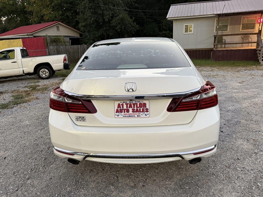 Honda Accord Sedan EX-L V6 Auto w/Navi & Honda Sensing 2017