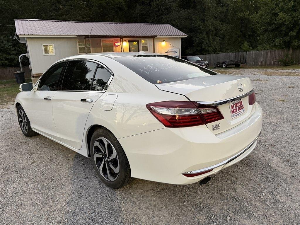 Honda Accord Sedan EX-L V6 Auto w/Navi & Honda Sensing 2017