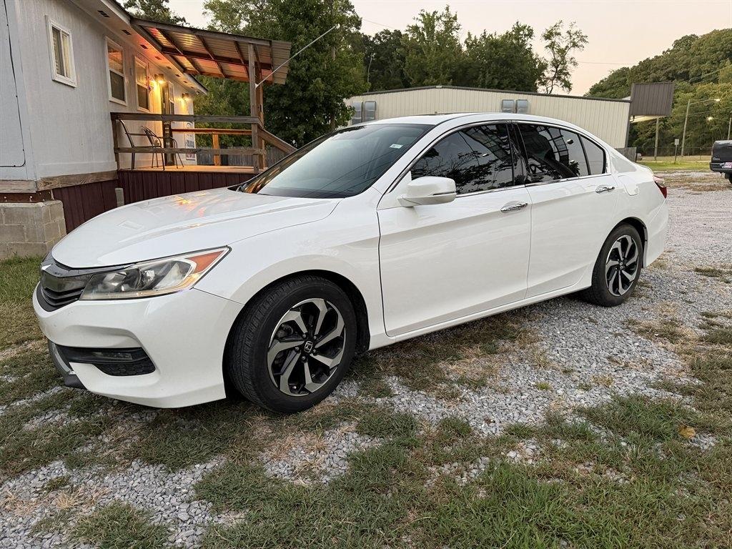 Honda Accord Sedan EX-L V6 Auto w/Navi & Honda Sensing 2017