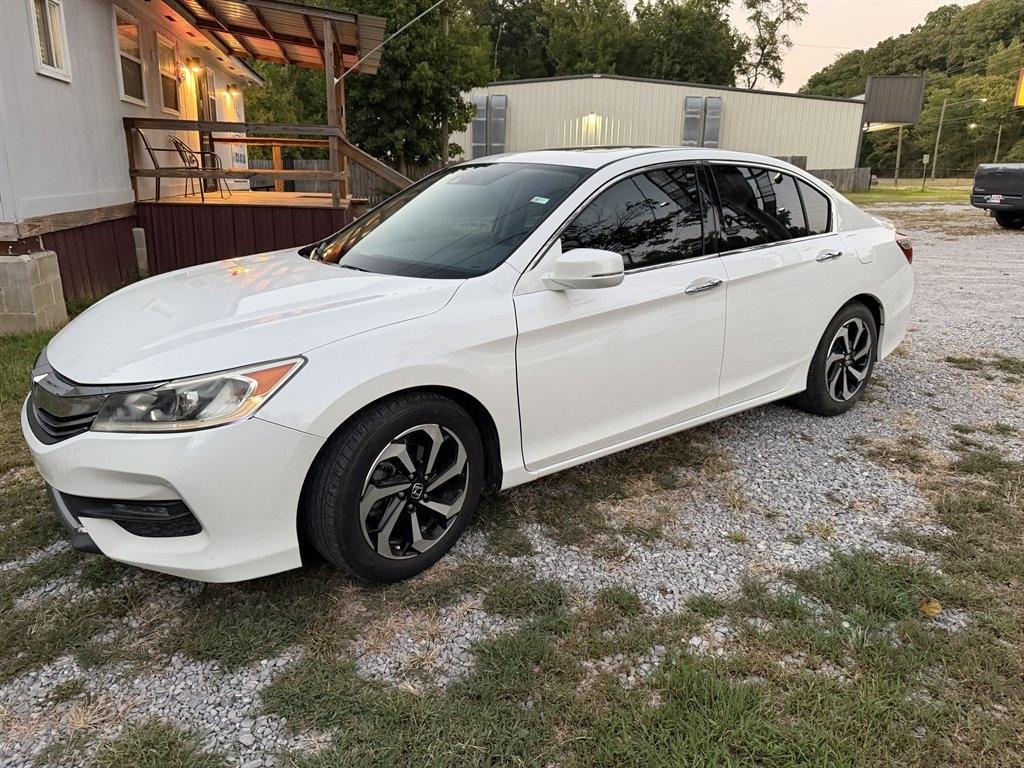 Honda Accord Sedan EX-L V6 Auto w/Navi & Honda Sensing 2017
