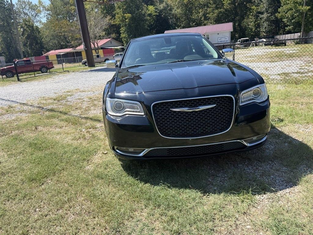 Chrysler 300 Limited RWD 2019