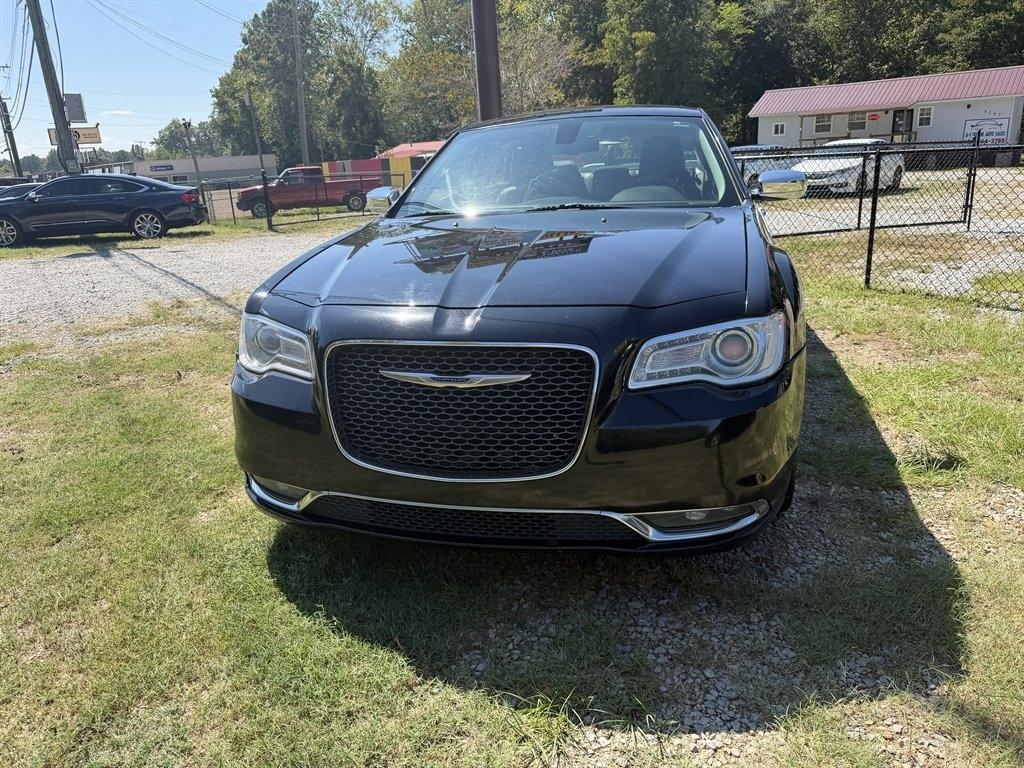 Chrysler 300 Limited RWD 2019