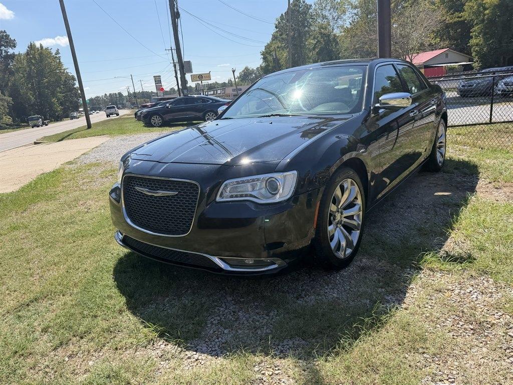 Chrysler 300 Limited RWD 2019