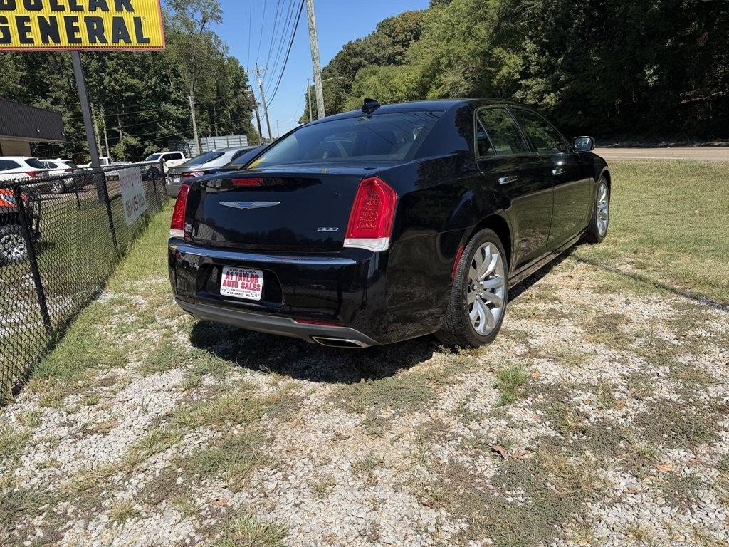 Chrysler 300 Limited RWD 2019