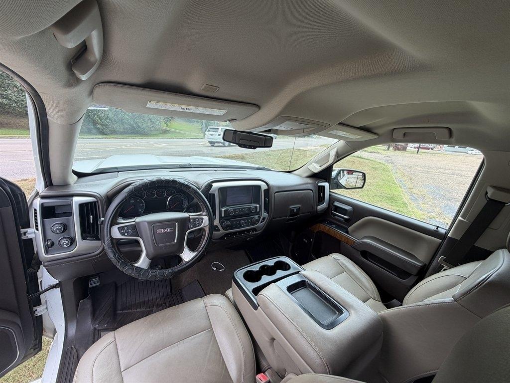 GMC Sierra 1500 4WD Crew Cab 143.5" SLT 2018
