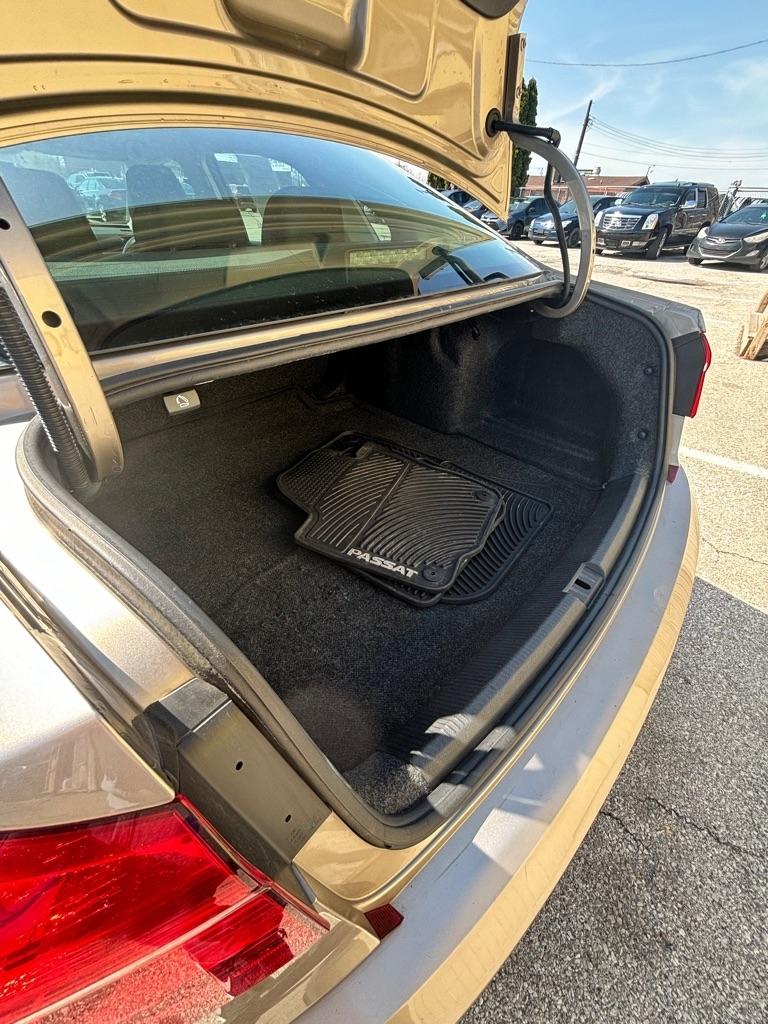 Volkswagen Passat SE PZEV 6A 2016