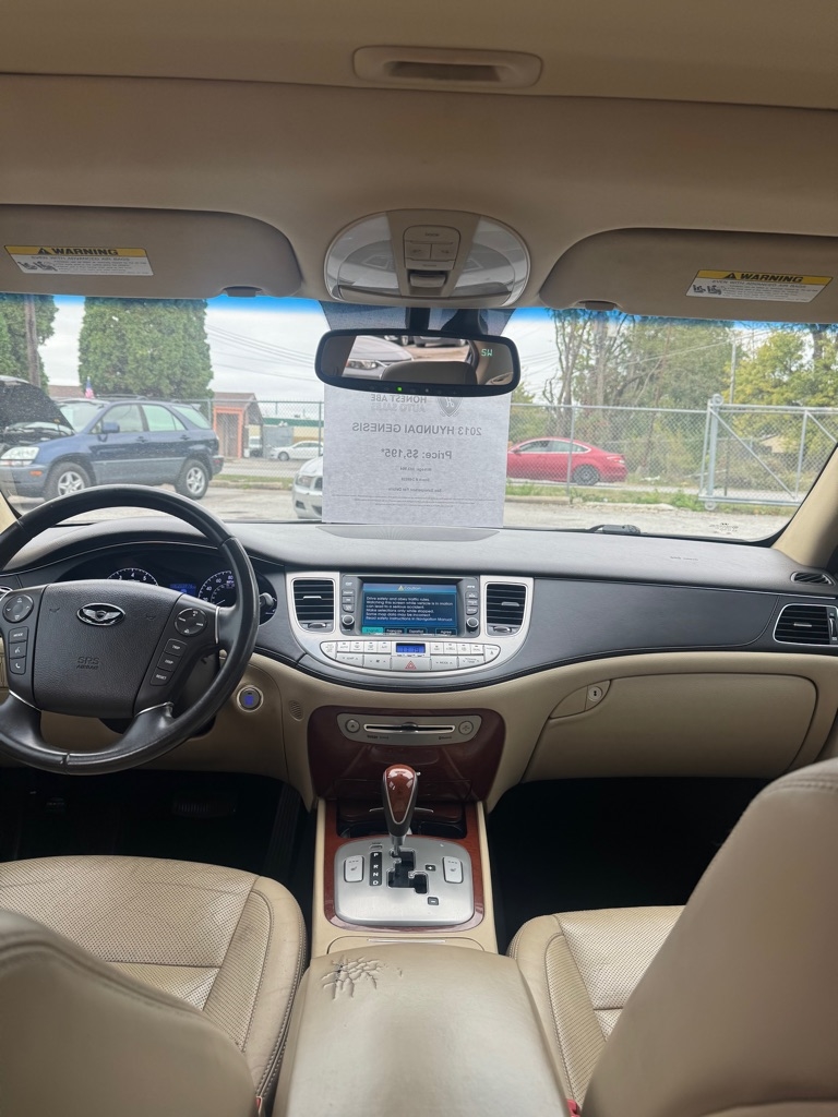 Hyundai Genesis 3.8L 2013 Hyundai Genesis 3.8L 2013