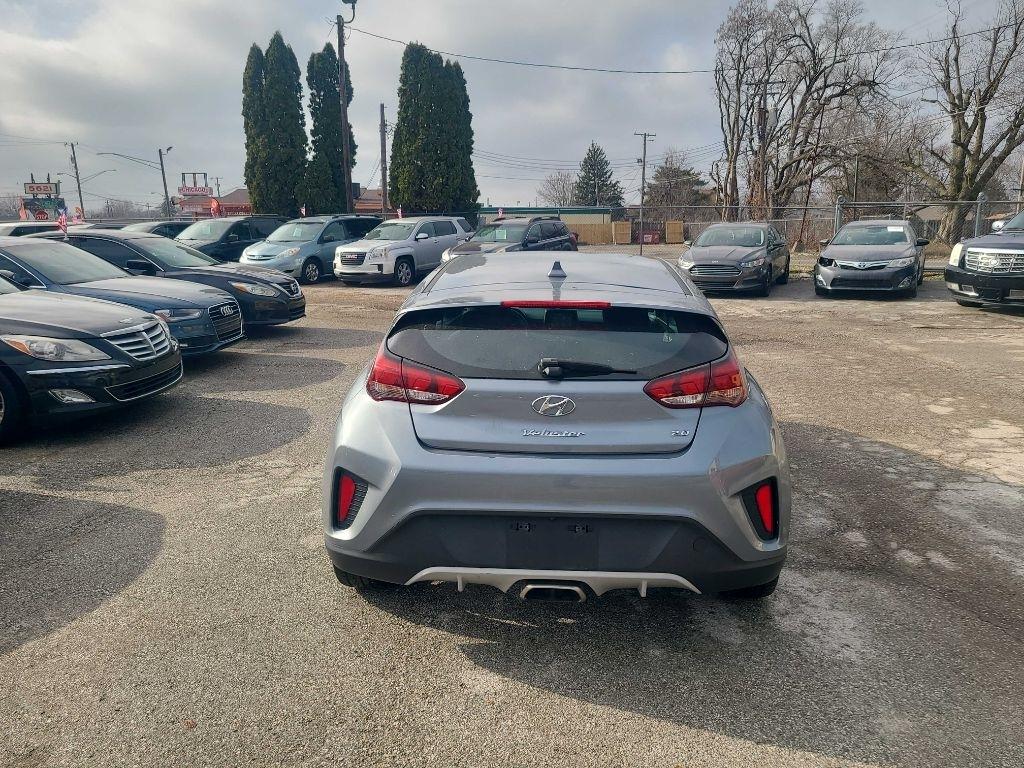 Hyundai Veloster 2.0 6A 2020