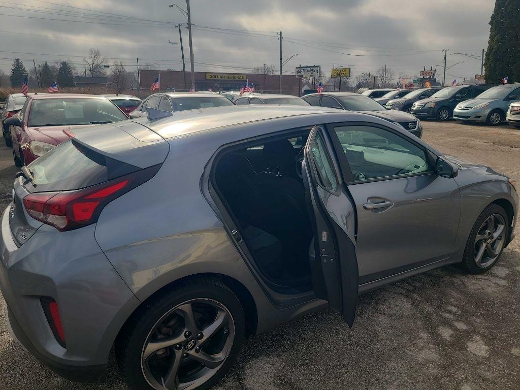 Hyundai Veloster 2.0 6A 2020