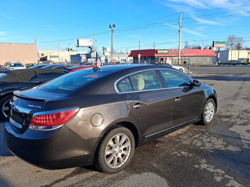 Buick LaCrosse Base 2013