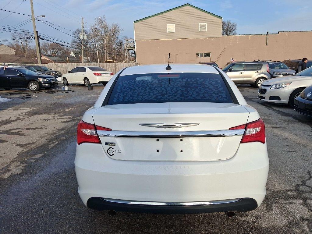 Chrysler 200 Touring 2014