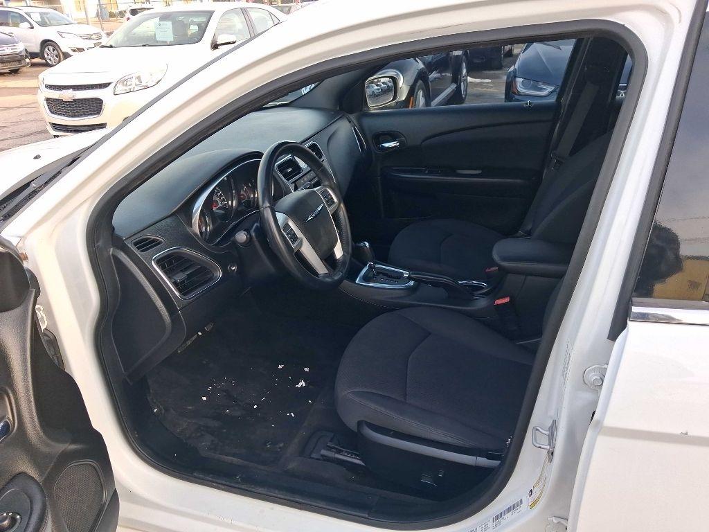 Chrysler 200 Touring 2014