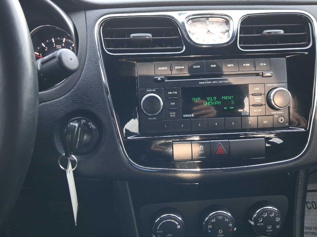 Chrysler 200 Touring 2014