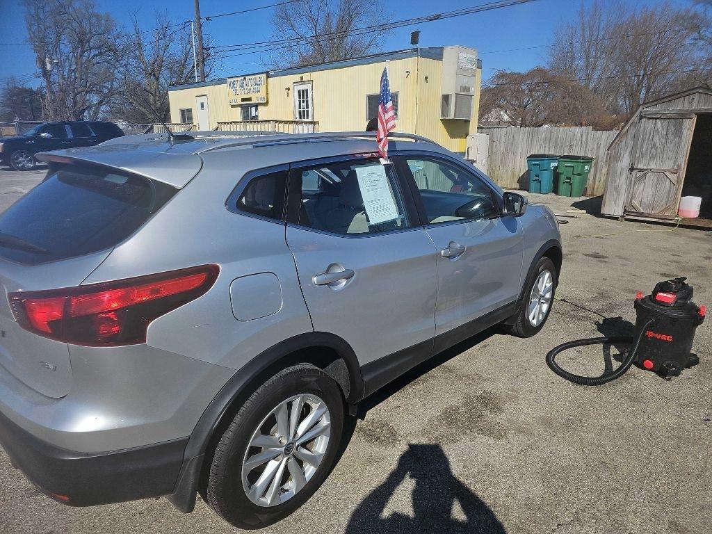 Nissan Rogue Sport S 2018
