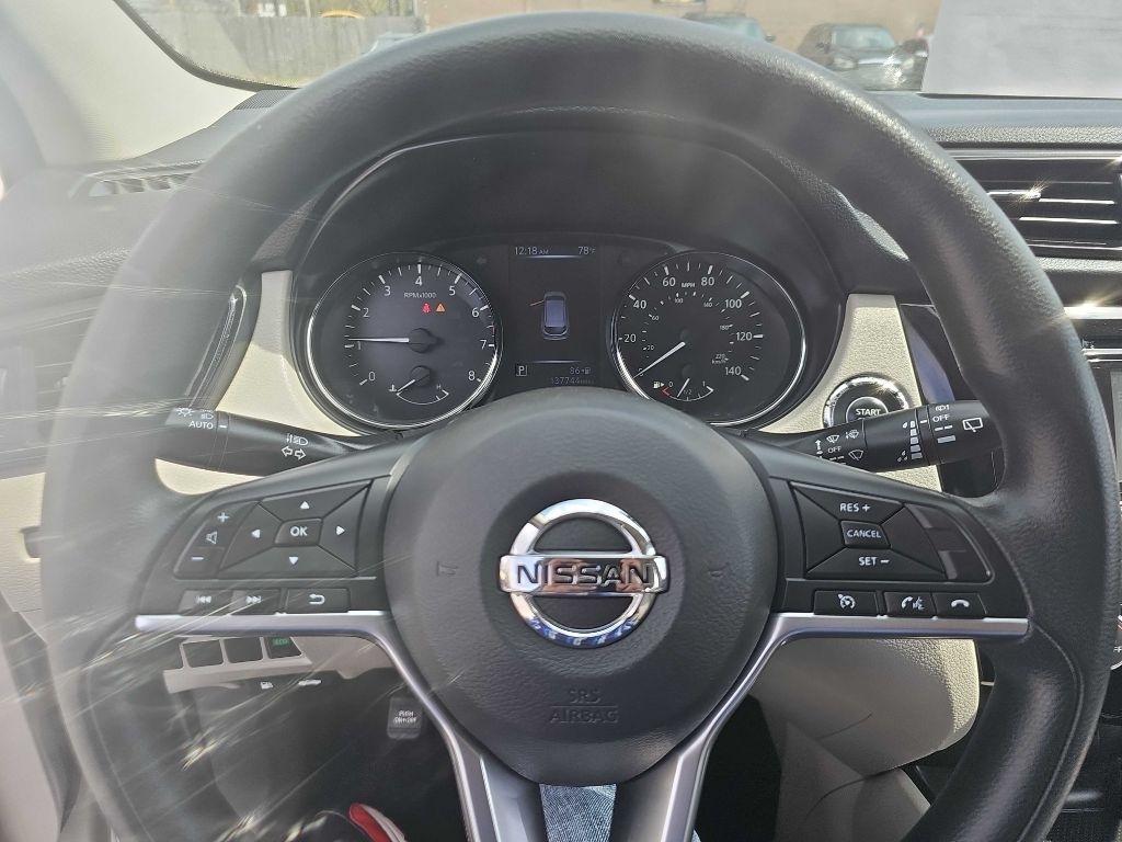 Nissan Rogue Sport S 2018