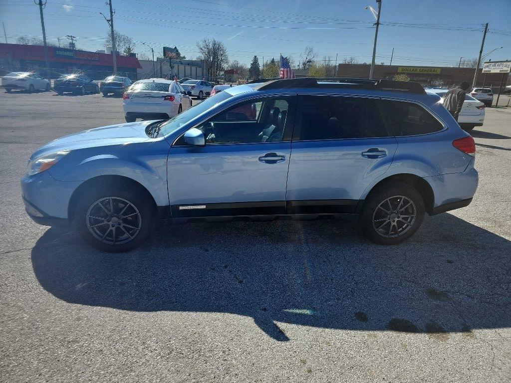 Subaru Outback 2.5i Limited 2012