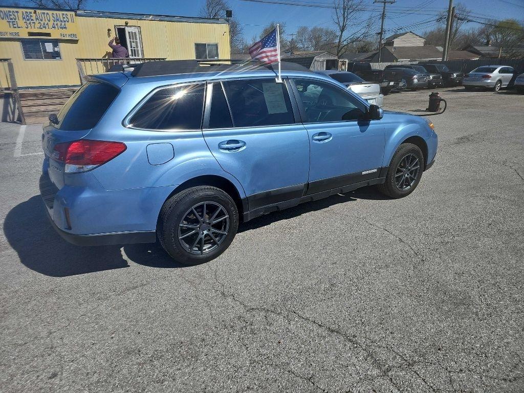 Subaru Outback 2.5i Limited 2012