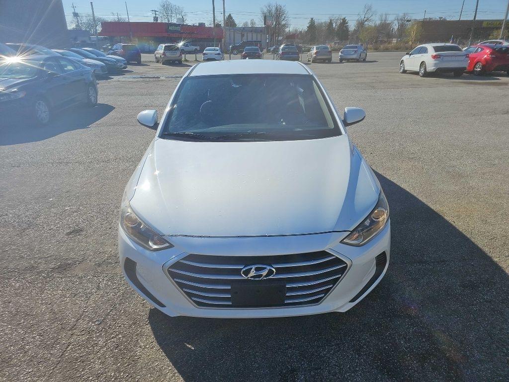 Hyundai Elantra Value Edition 6A 2017