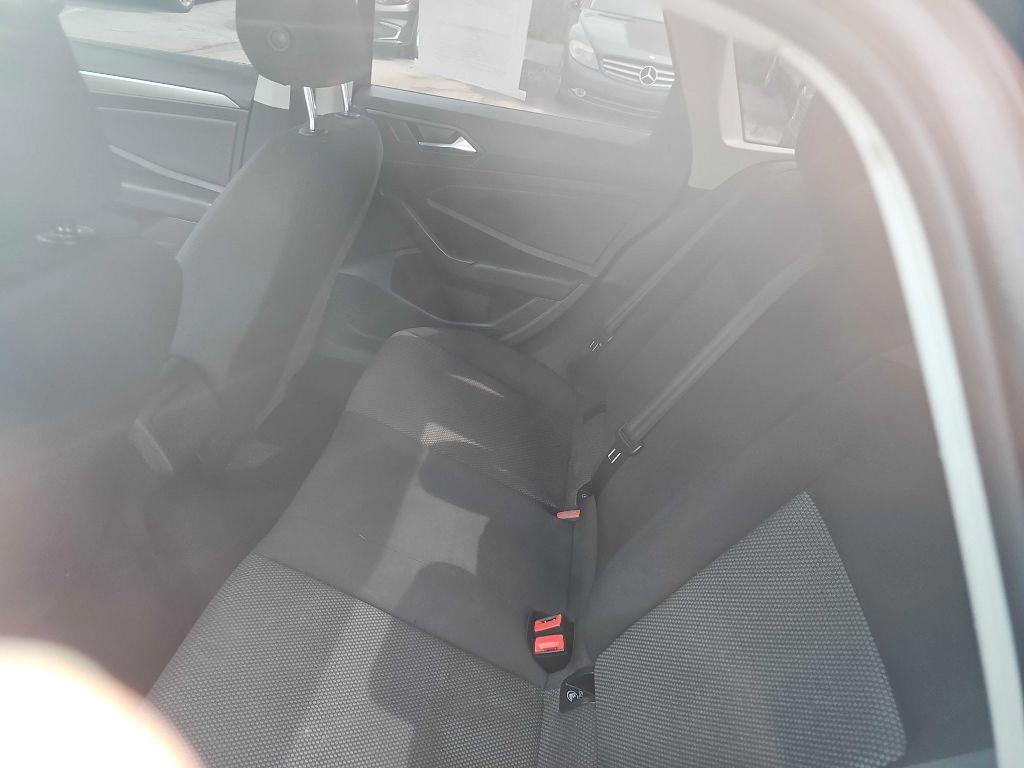 Volkswagen Jetta 1.4T S 8A 2019