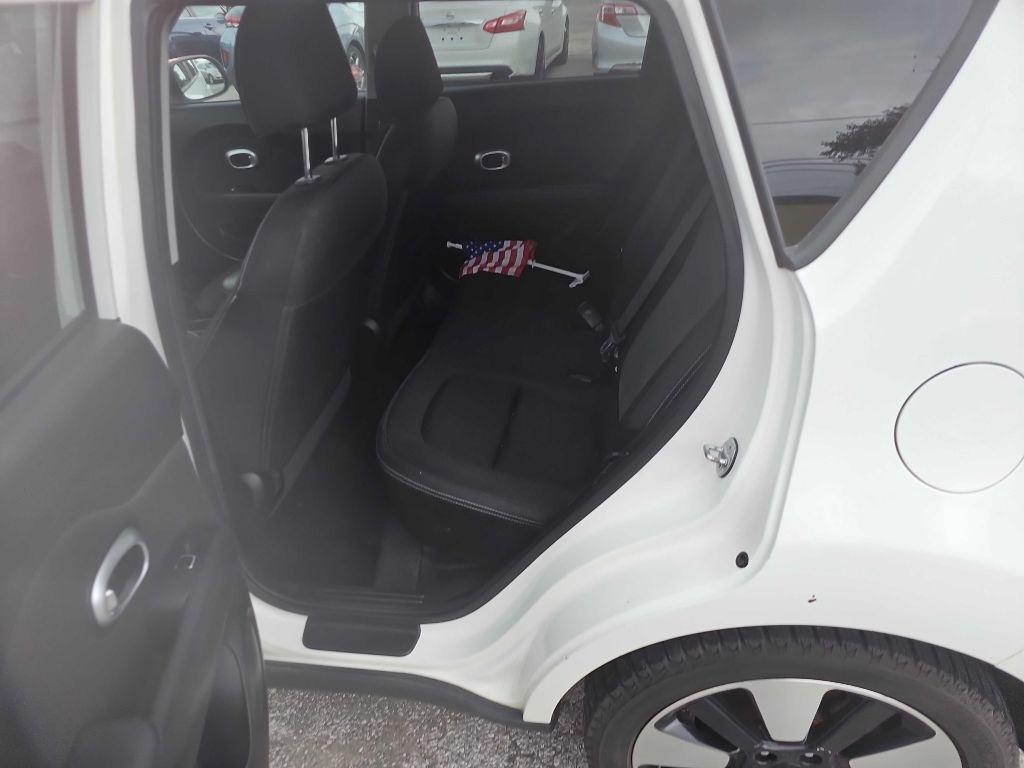 Kia Soul + 2019