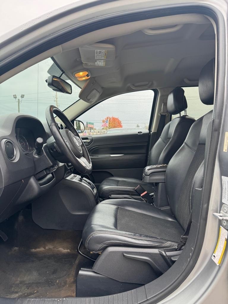Jeep Compass Latitude FWD 2016
