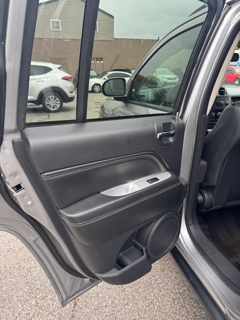 Jeep Compass Latitude FWD 2016