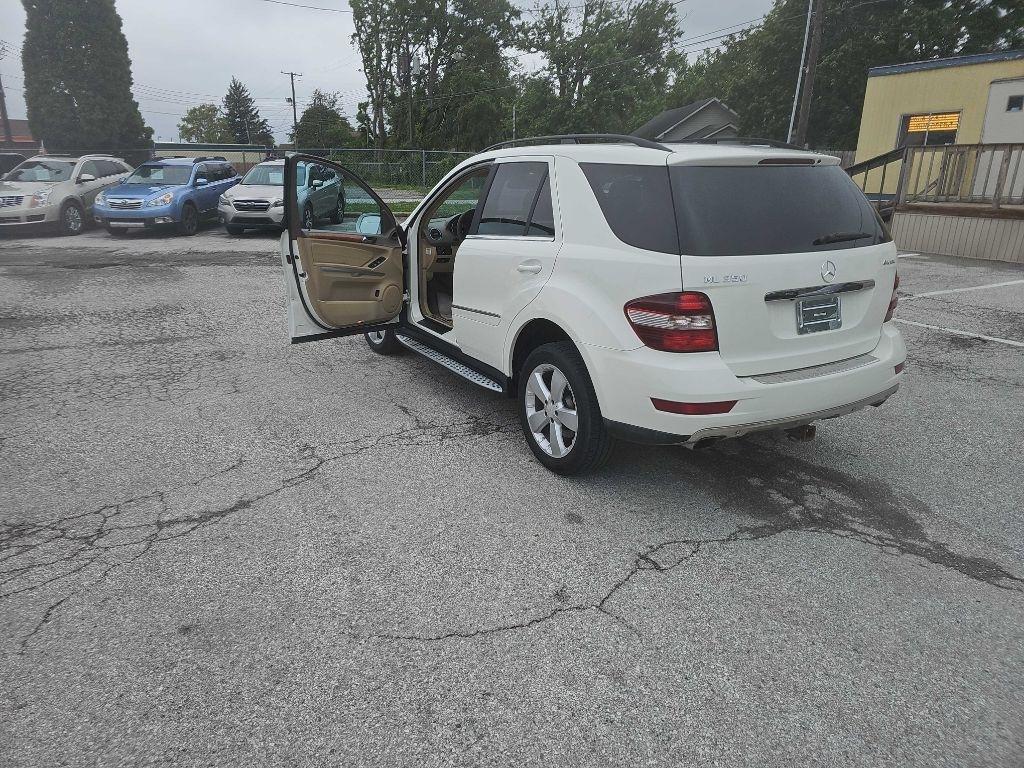 Mercedes-Benz M-Class ML350 4MATIC 2009
