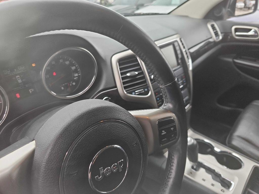 Jeep Grand Cherokee Laredo 4WD 2013