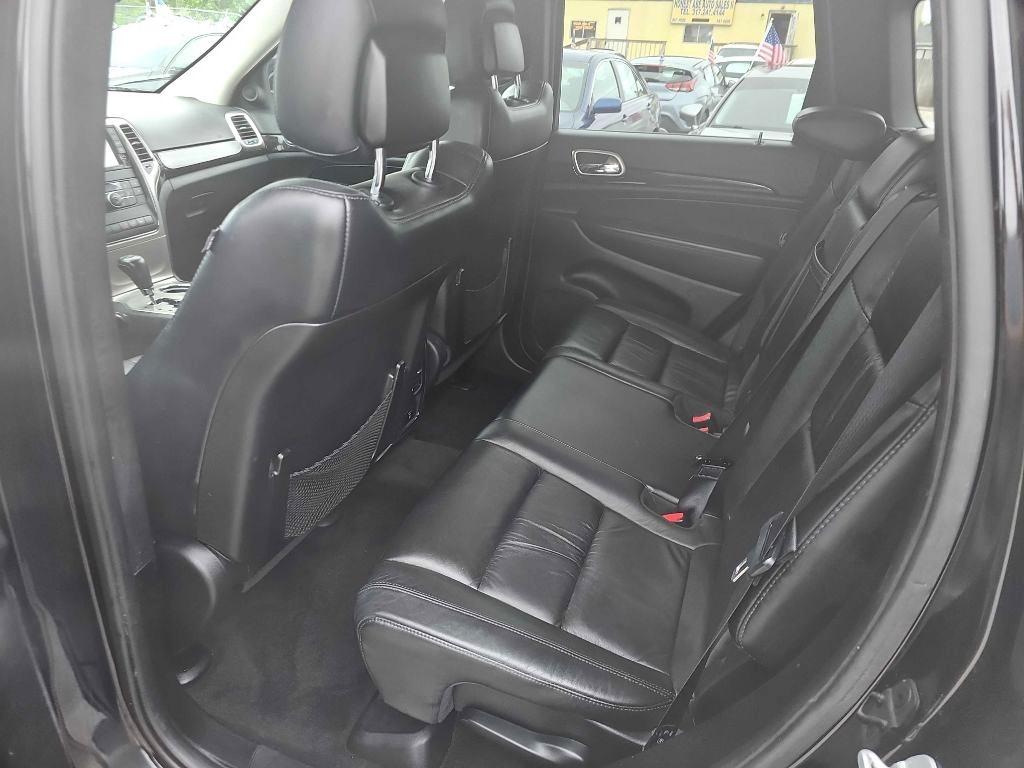 Jeep Grand Cherokee Laredo 4WD 2013