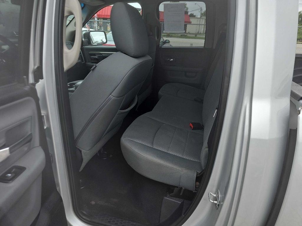 RAM 1500 SLT Quad Cab 4WD 2013