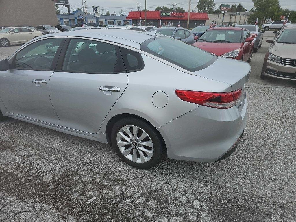 Kia Optima LX 2017