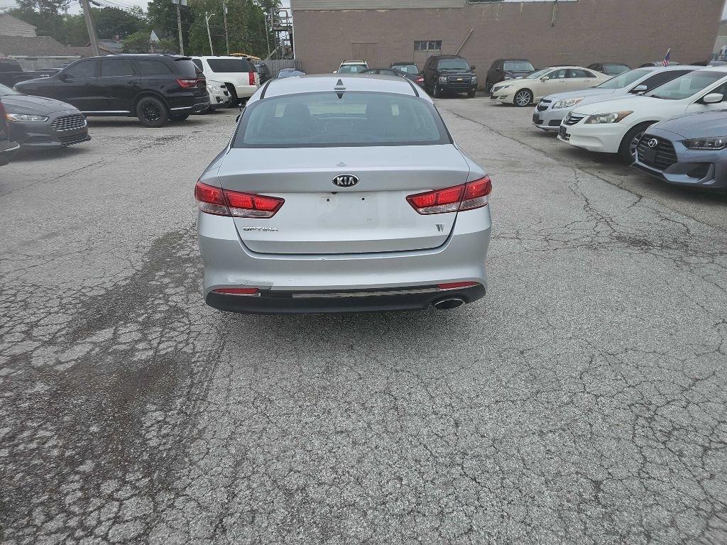 Kia Optima LX 2017