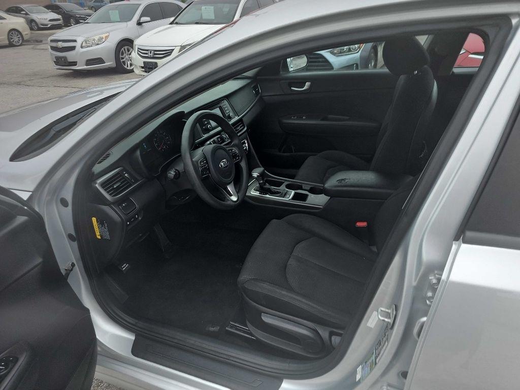 Kia Optima LX 2017