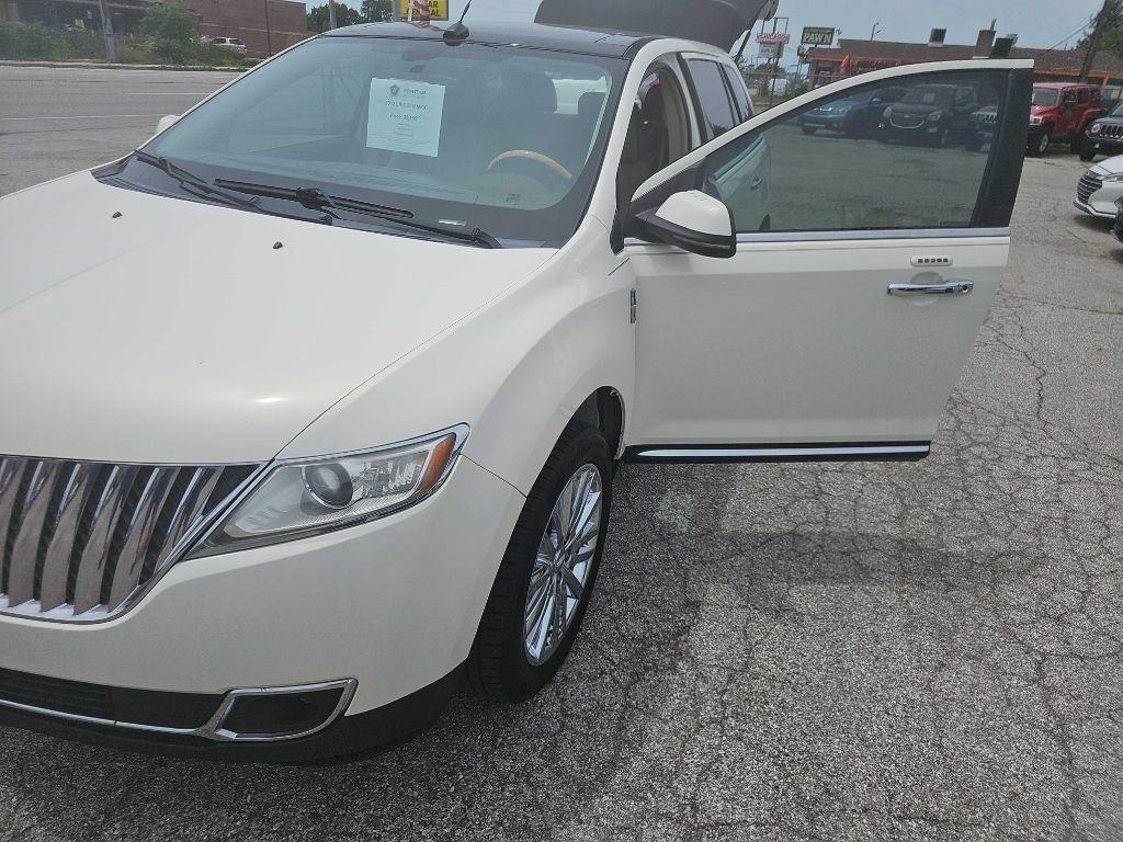 Lincoln MKX FWD 4dr 2012