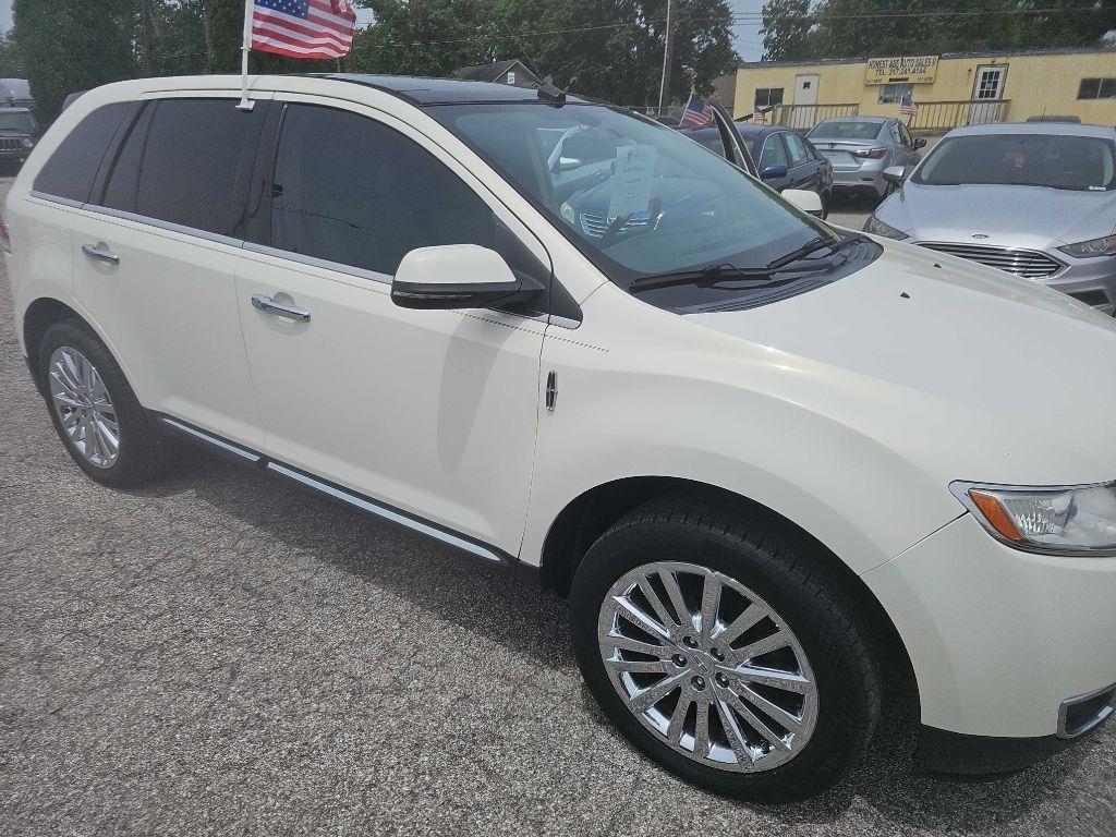 Lincoln MKX FWD 4dr 2012