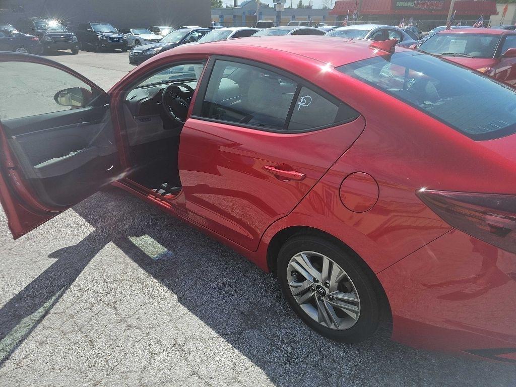 Hyundai Elantra SEL IVT 2020