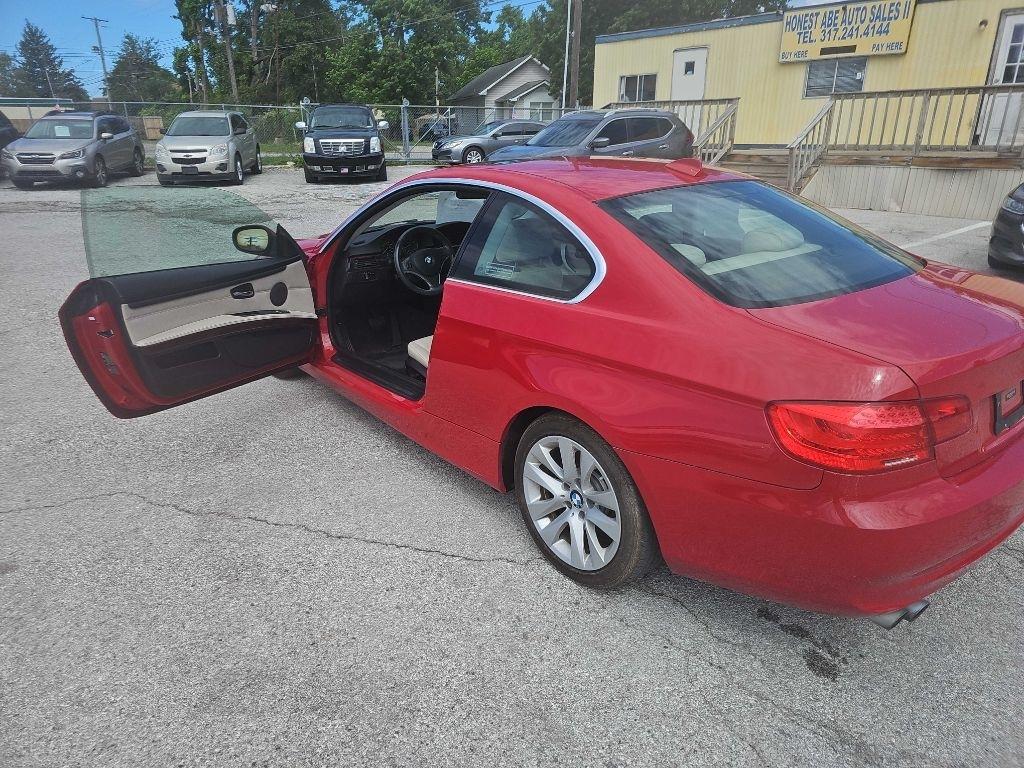 BMW 3 Series 2dr Cpe 328i xDrive AWD 2013