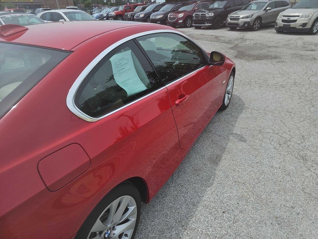 BMW 3 Series 2dr Cpe 328i xDrive AWD 2013