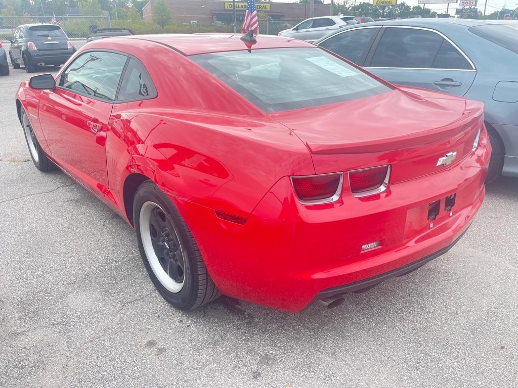 Chevrolet Camaro 2dr Cpe 1LS 2012