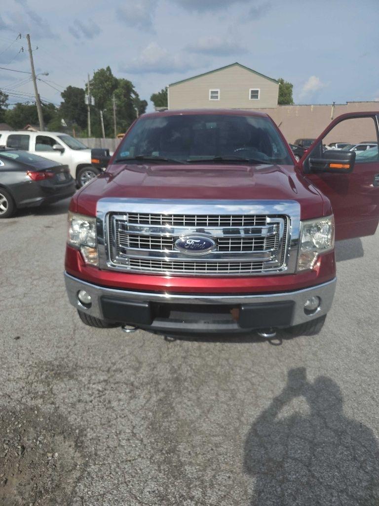 2013 Ford F-150 4WD SuperCab 145" XL