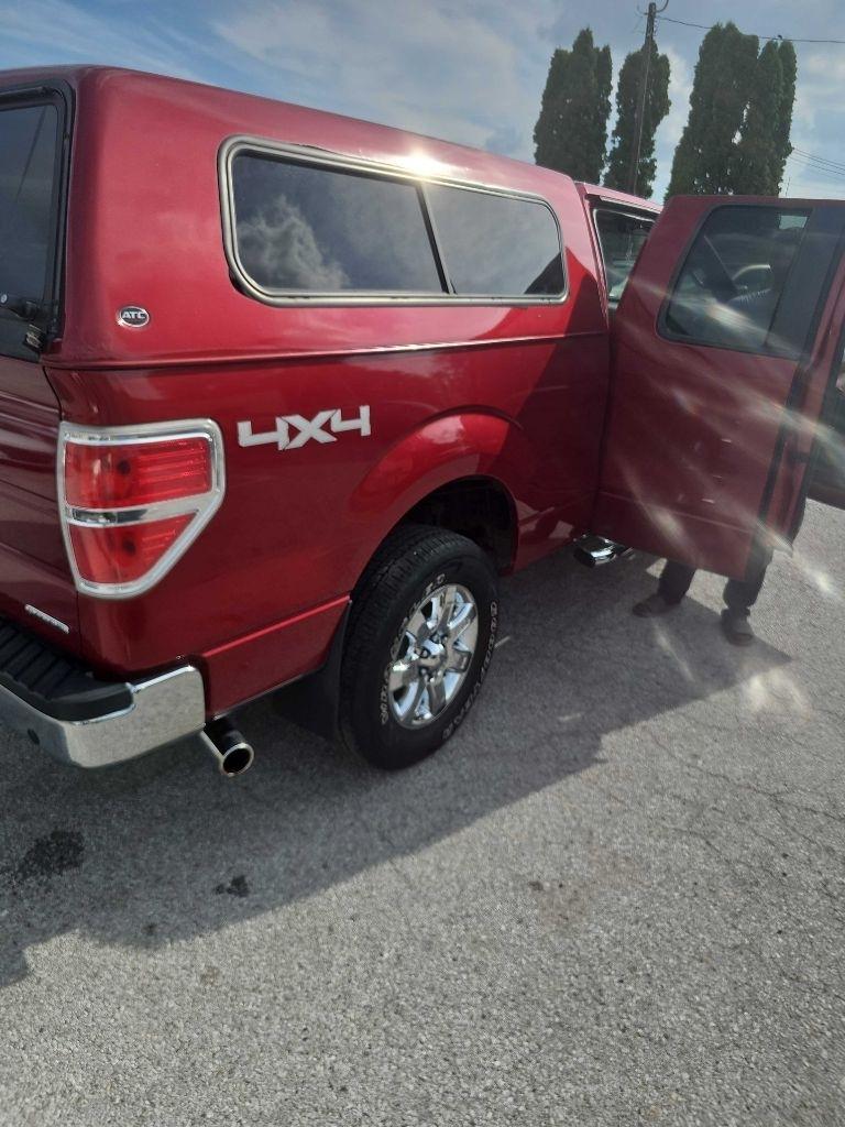 Ford F-150 4WD SuperCab 145" Lariat 2013