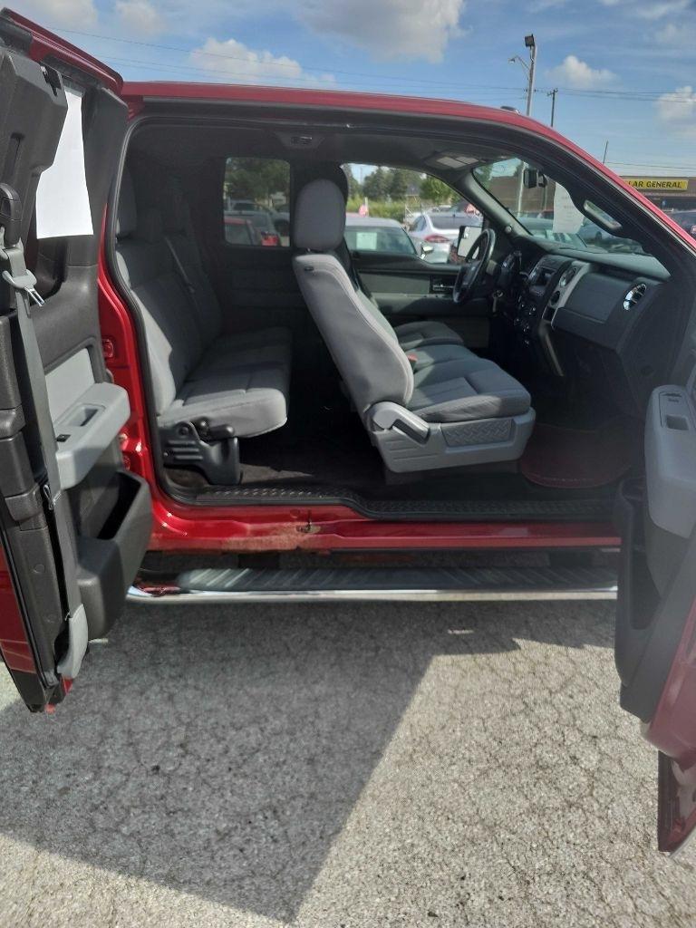 Ford F-150 4WD SuperCab 145" Lariat 2013