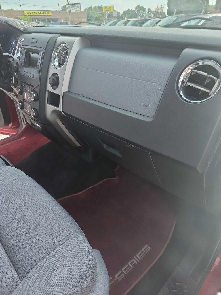 Ford F-150 4WD SuperCab 145" Lariat 2013
