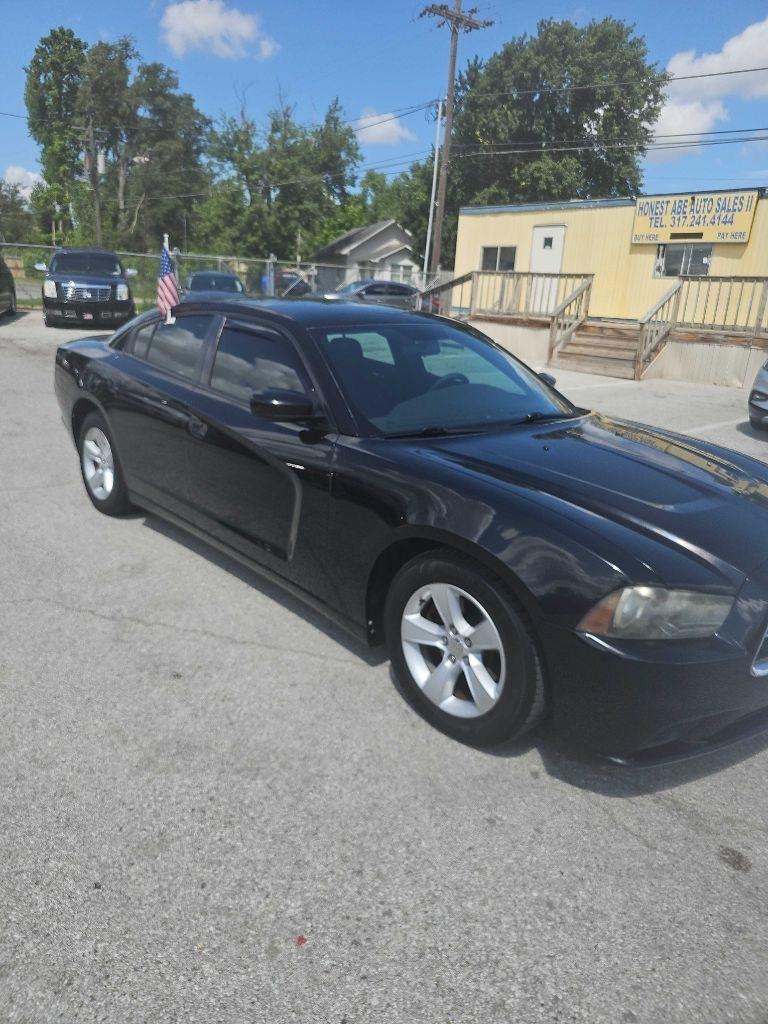 Dodge Charger 4dr Sdn SE RWD 2012