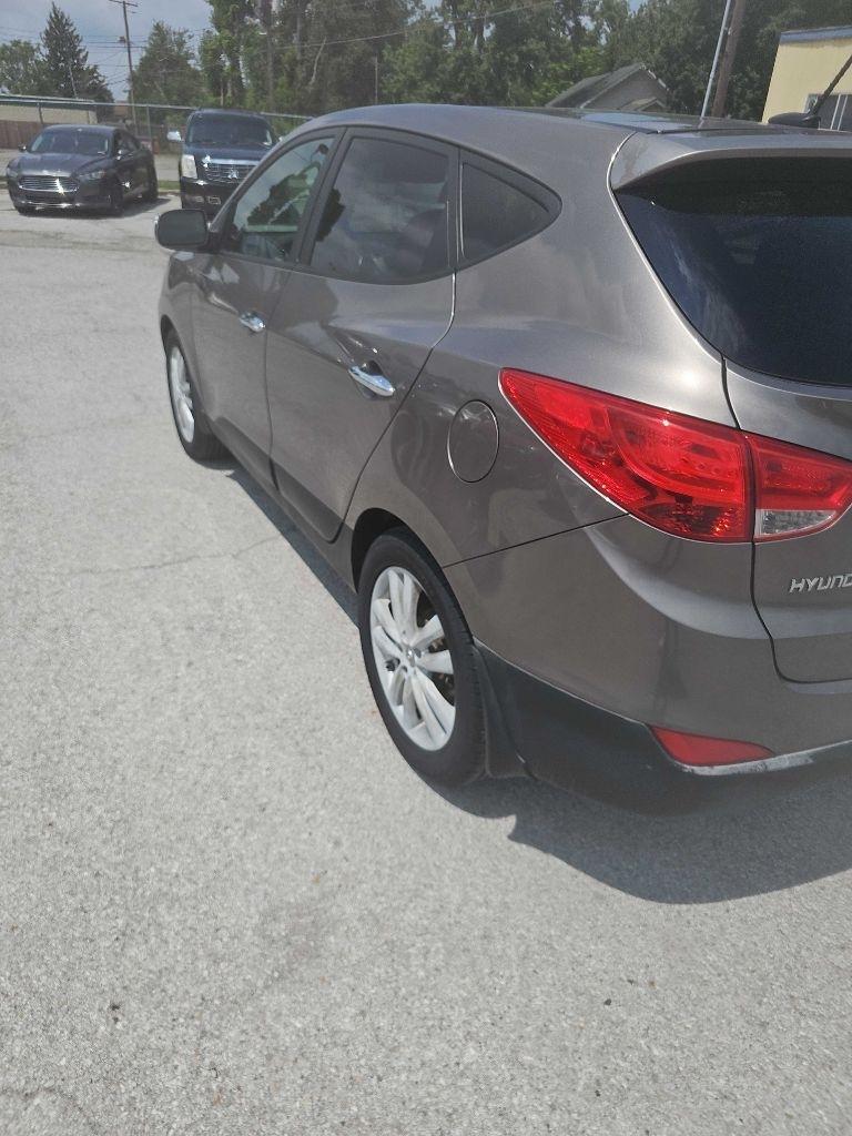 Hyundai Tucson AWD 4dr Auto Limited PZEV 2013