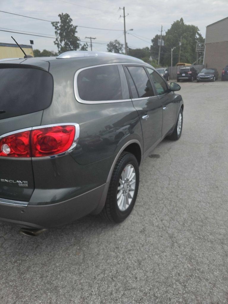 Buick Enclave AWD 4dr CXL-1 2011