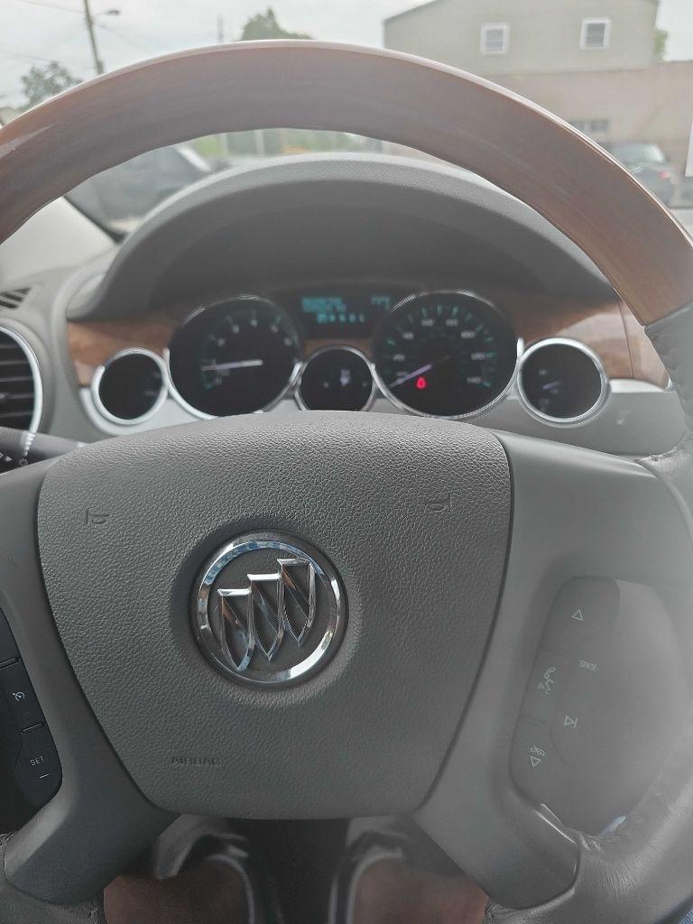 Buick Enclave AWD 4dr CXL-1 2011