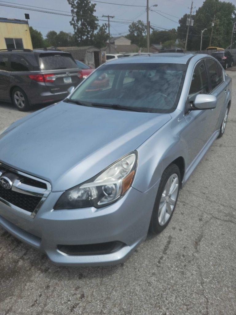 Subaru Legacy 4dr Sdn H4 Auto 2.5i Premium 2014